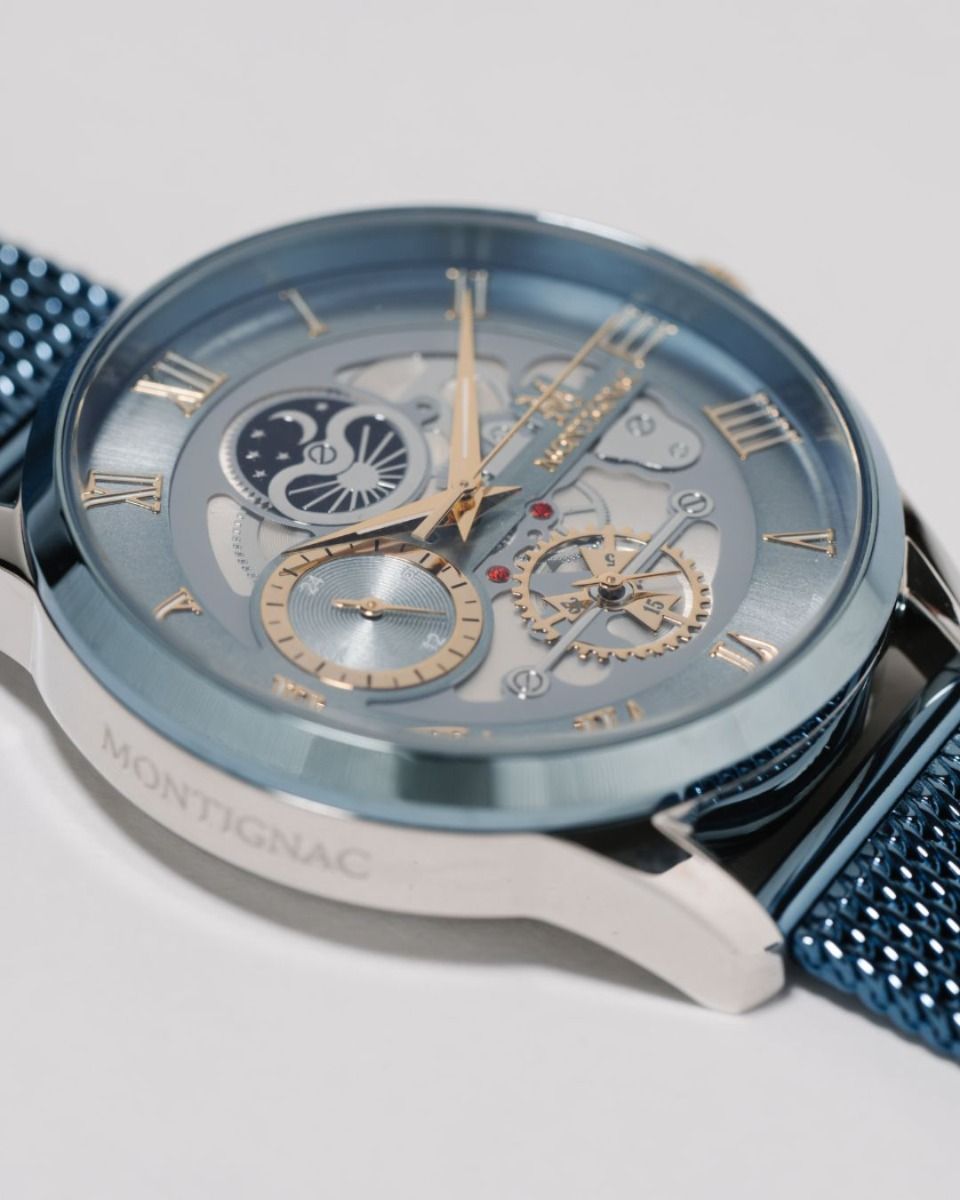 MONTREORIGINEBLEUCLAIRMOW1100GROSPLAN